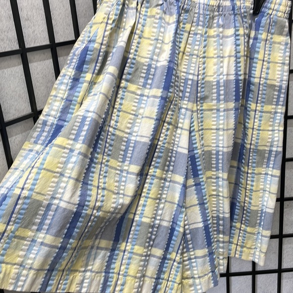 Alfred Dunner Plaid Checked Cotton Blend Shorts, SZ 18 - Picture 3 of 8